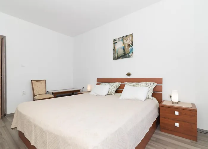 Apartamento Jelka Nv 1 - 6 Pax With Two Terraces, Sea View, Parking, Grill *