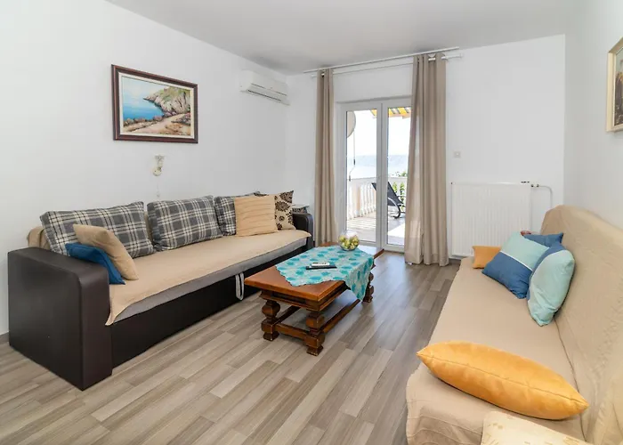 Jelka Nv 1 - 6 Pax With Two Terraces, Sea View, Parking, Grill * Novi Vinodolski
