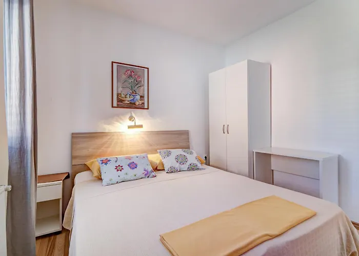 Jelka Nv 1 - 6 Pax With Two Terraces, Sea View, Parking, Grill Apartamento Novi Vinodolski