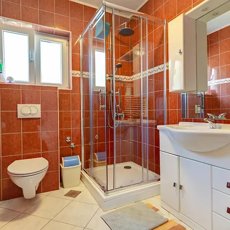 Апартаменты Jelka Nv 1 - 6 Pax With Two Terraces, Sea View, Parking, Grill